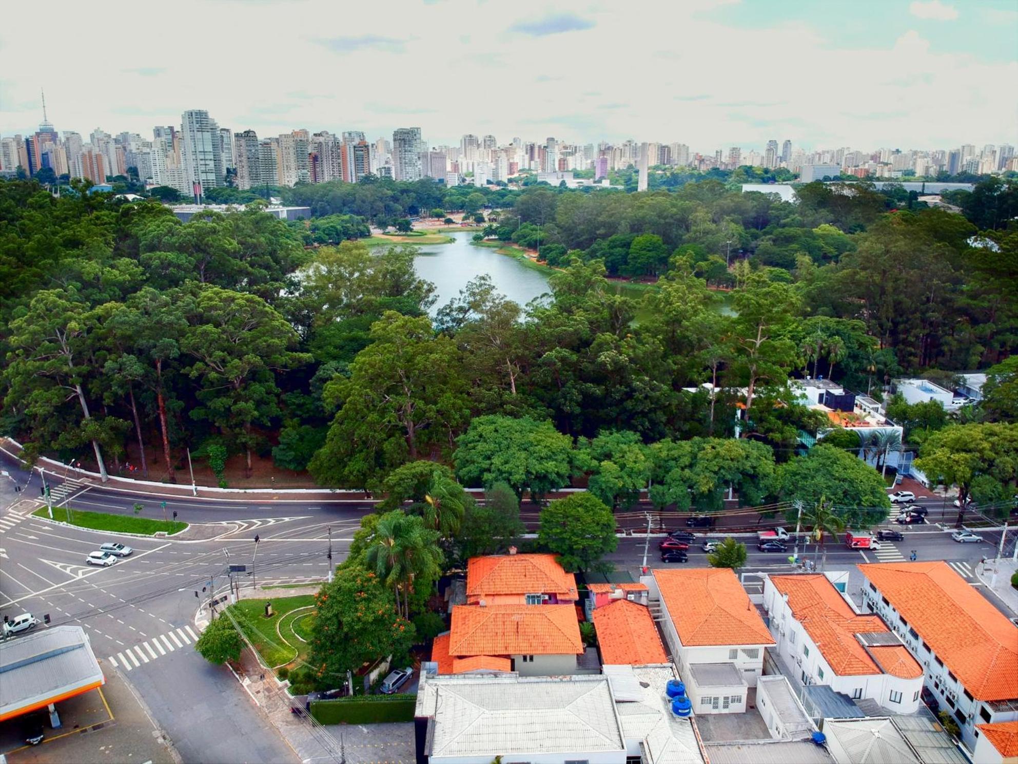 サンパウロ Ibirapuera Park Houseヴィラ エクステリア 写真